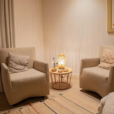 Gasthof Pret A Gouter Bistro Bar Bed